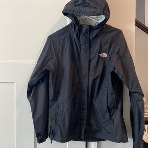Black North Face windbreaker shell jacket- like new!!